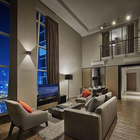 Maritime Luxury Suites George Town Exteriér fotografie
